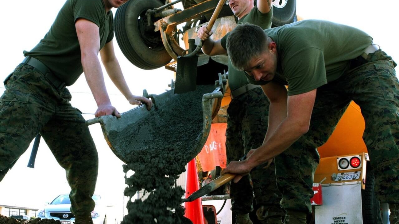 men-working-978394_1280(1)
